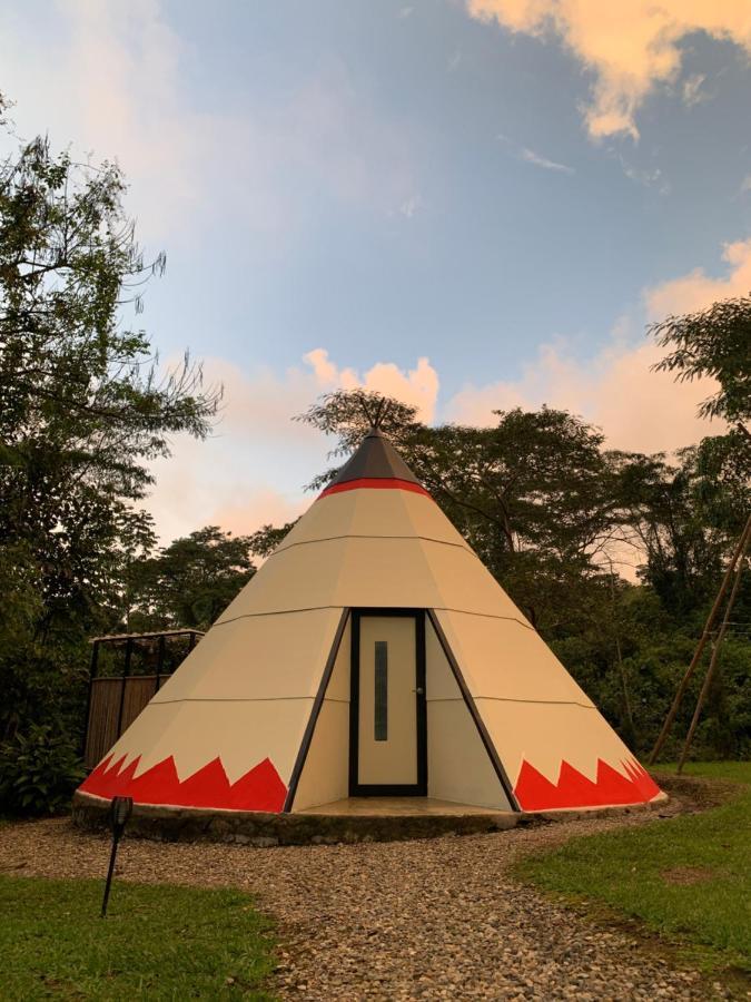 Bosque De Aventura & Glamping Refugio Del Bosque Hotel La Mesa  Kültér fotó