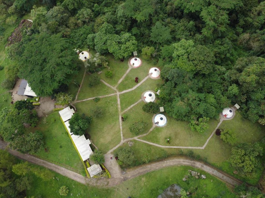 Bosque De Aventura & Glamping Refugio Del Bosque Hotel La Mesa  Kültér fotó